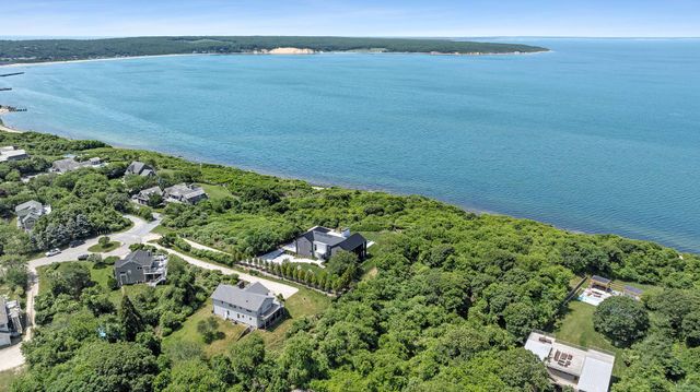 $14,500,000 | 70 Kettle Hole Road, Montauk, NY 11954