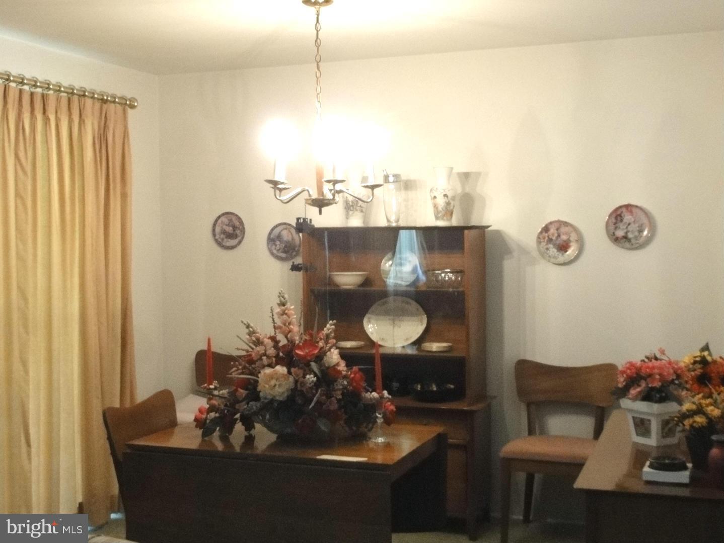 124 Chargeur Road Reisterstown, MD 21136 - Photo 4 of 22 Dining Room...access to the deck on your left