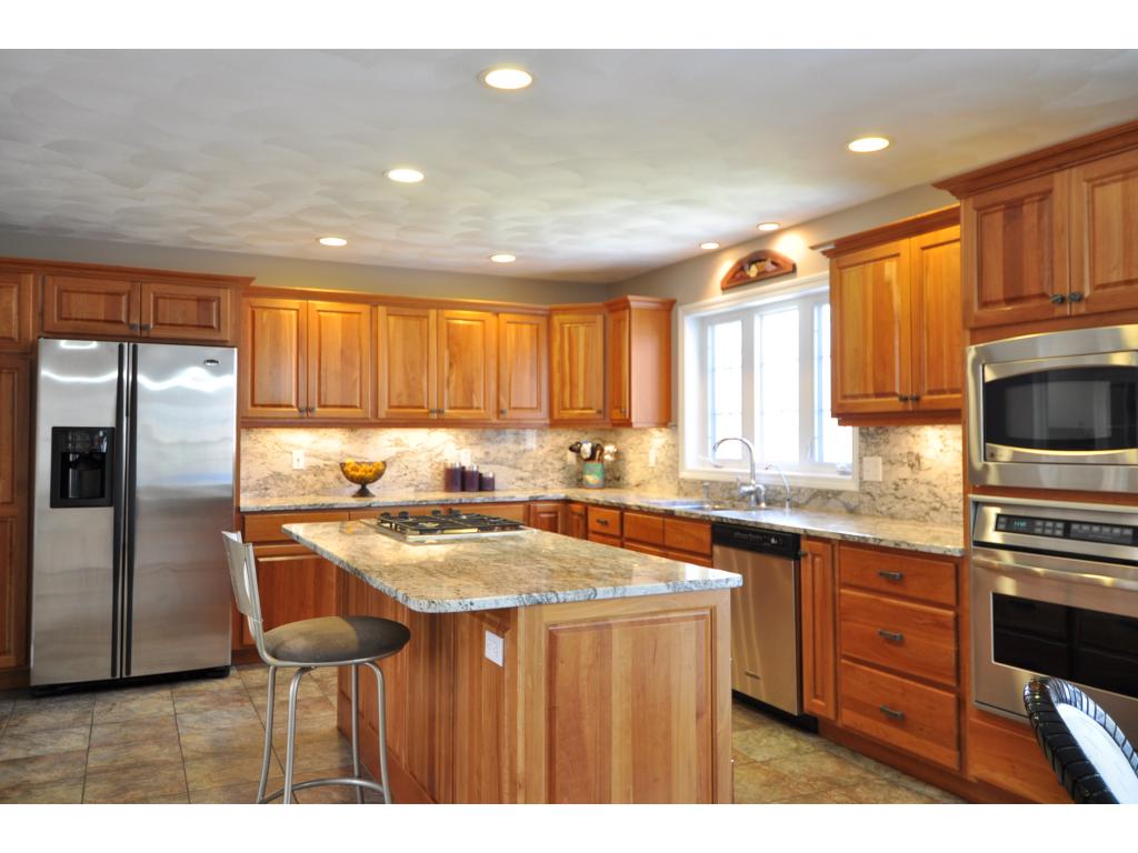 22 Grandview Road Windham, NH 03087 - Photo 11 of 30