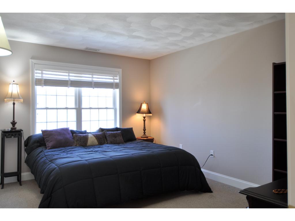 22 Grandview Road Windham, NH 03087 - Photo 19 of 30