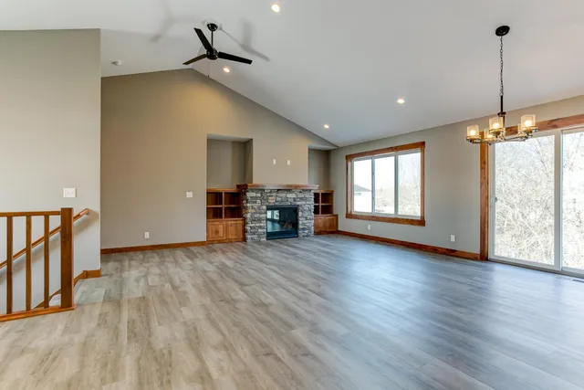 $499,900 | 1637 75th Avenue, Hammond, WI 54015