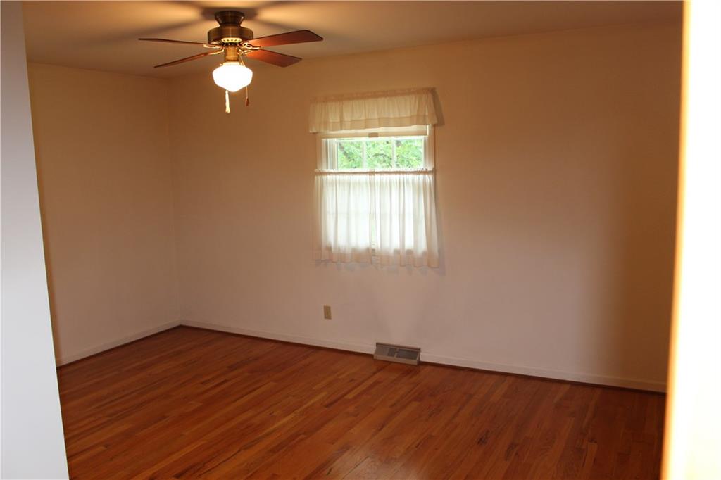 4512 Manning Road Indianapolis, IN 46228 - Photo 14 of 15 Gallery Image 14