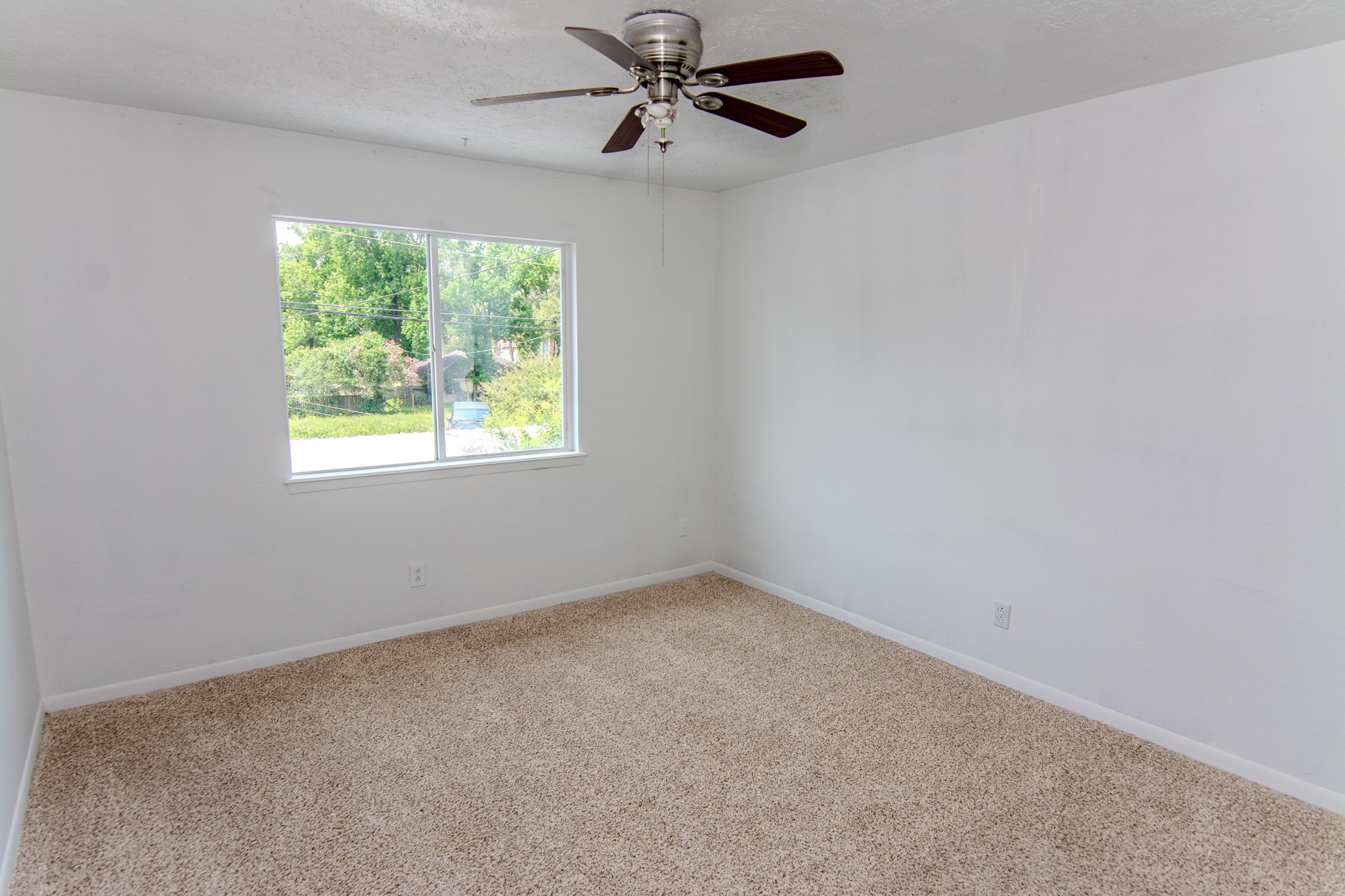 20335 Fieldtree Drive Humble, TX 77338 - Photo 13 of 22 Second Bedroom