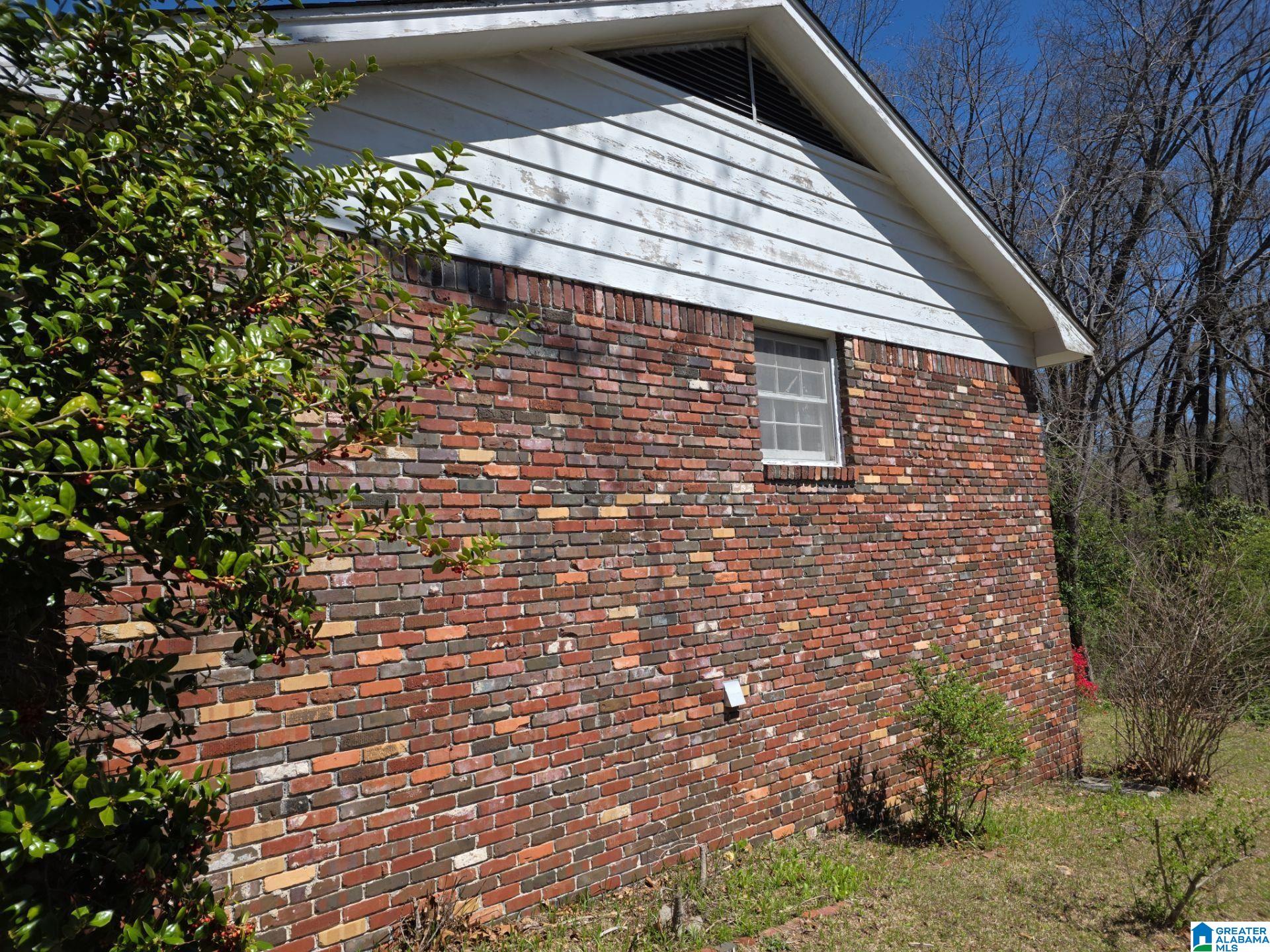 1205 Old Oak Road Birmingham, AL 35235 - Photo 4 of 32