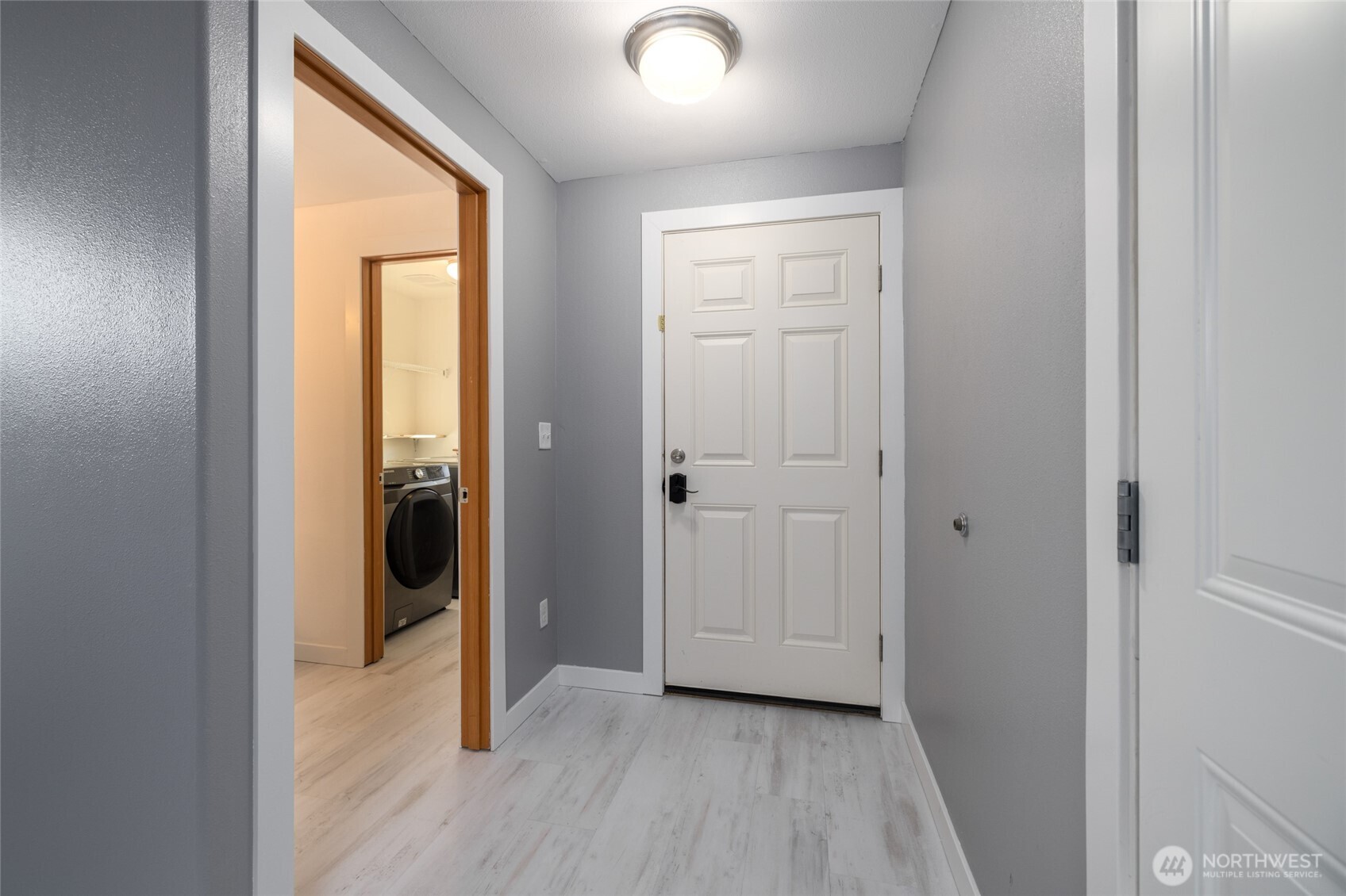 250 Dallas Street Mount Vernon, WA 98274 - Photo 7 of 33