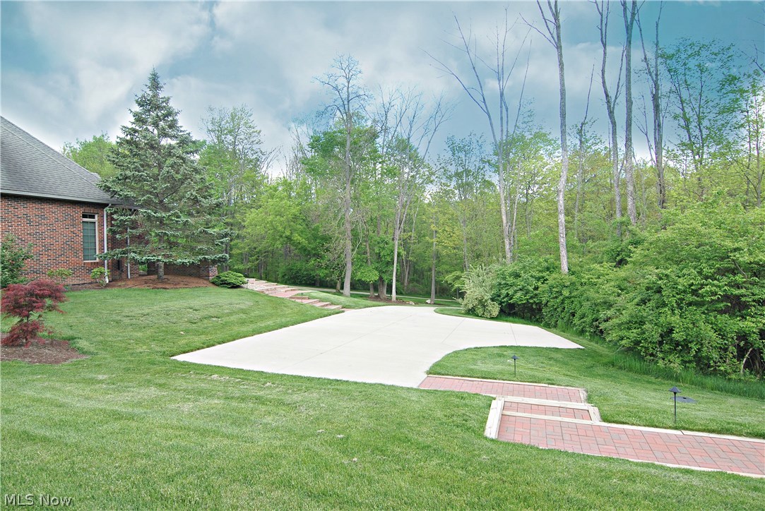 1630 Shade Road Akron, OH 44333 - Photo 31 of 35