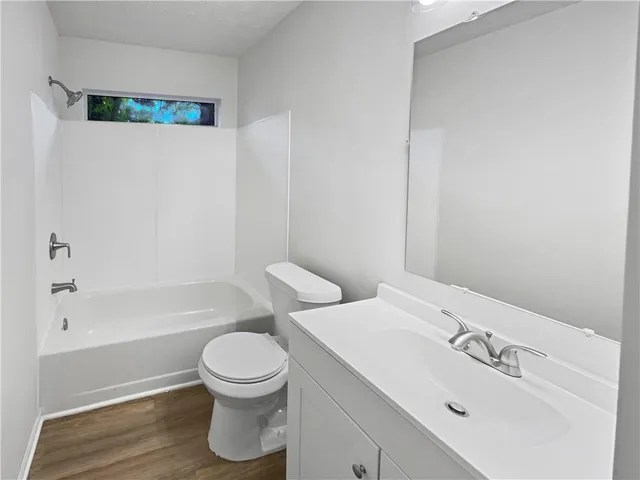 $240,000 | 587 Tarragon Way Southwest, Atlanta, GA 30331