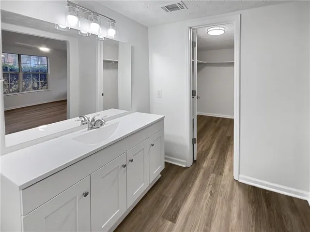 $240,000 | 587 Tarragon Way Southwest, Atlanta, GA 30331