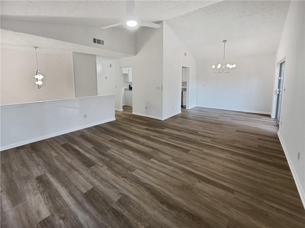 587 Tarragon Way Southwest Atlanta, GA 30331 - Photo 3 of 23