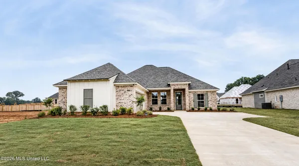 $352,900 | 445 Baliegh Way, Canton, MS 39046
