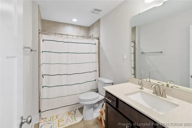 $460,000 | 1423 Creekwood Road, Hope Mills, NC 28348