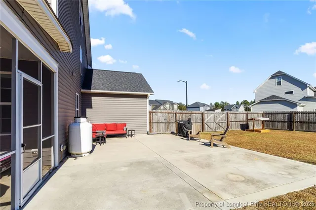 $460,000 | 1423 Creekwood Road, Hope Mills, NC 28348