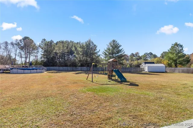 $460,000 | 1423 Creekwood Road, Hope Mills, NC 28348