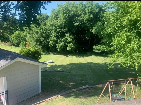 $595,000 | 24 Lakeview Drive, Lexington, MO 64067