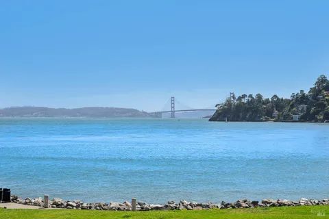 $3,487,000 | 309 Paradise Drive, Tiburon, CA 94920