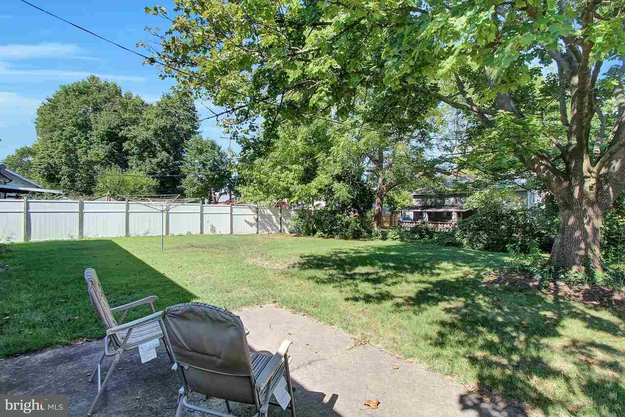 717 Gunnison Road York, PA 17404 - Photo 22 of 25