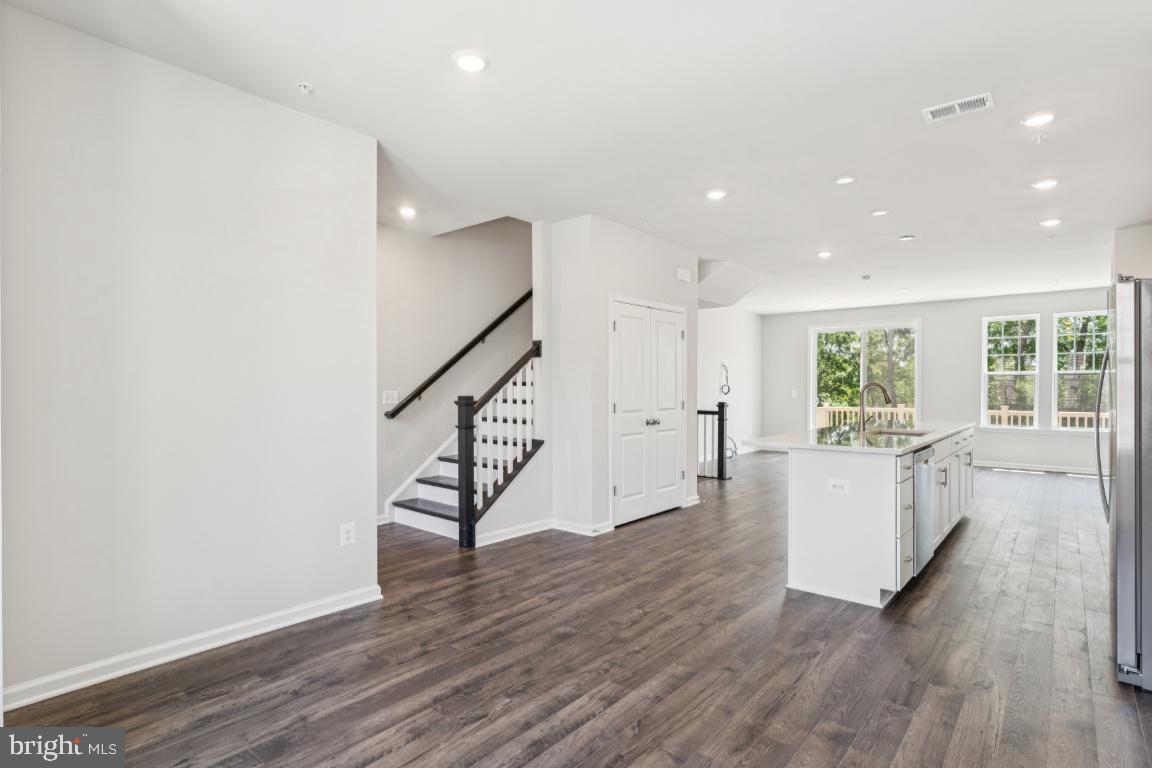 26422 Sir Jamie Terrace Damascus, MD 20872 - Photo 12 of 28