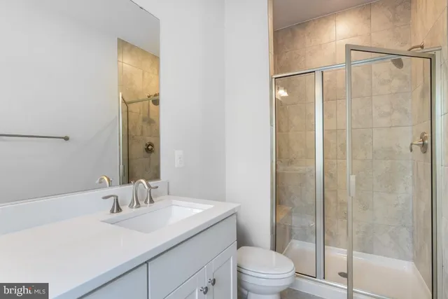 $558,598 | 26422 Sir Jamie Terrace, Damascus, MD 20872