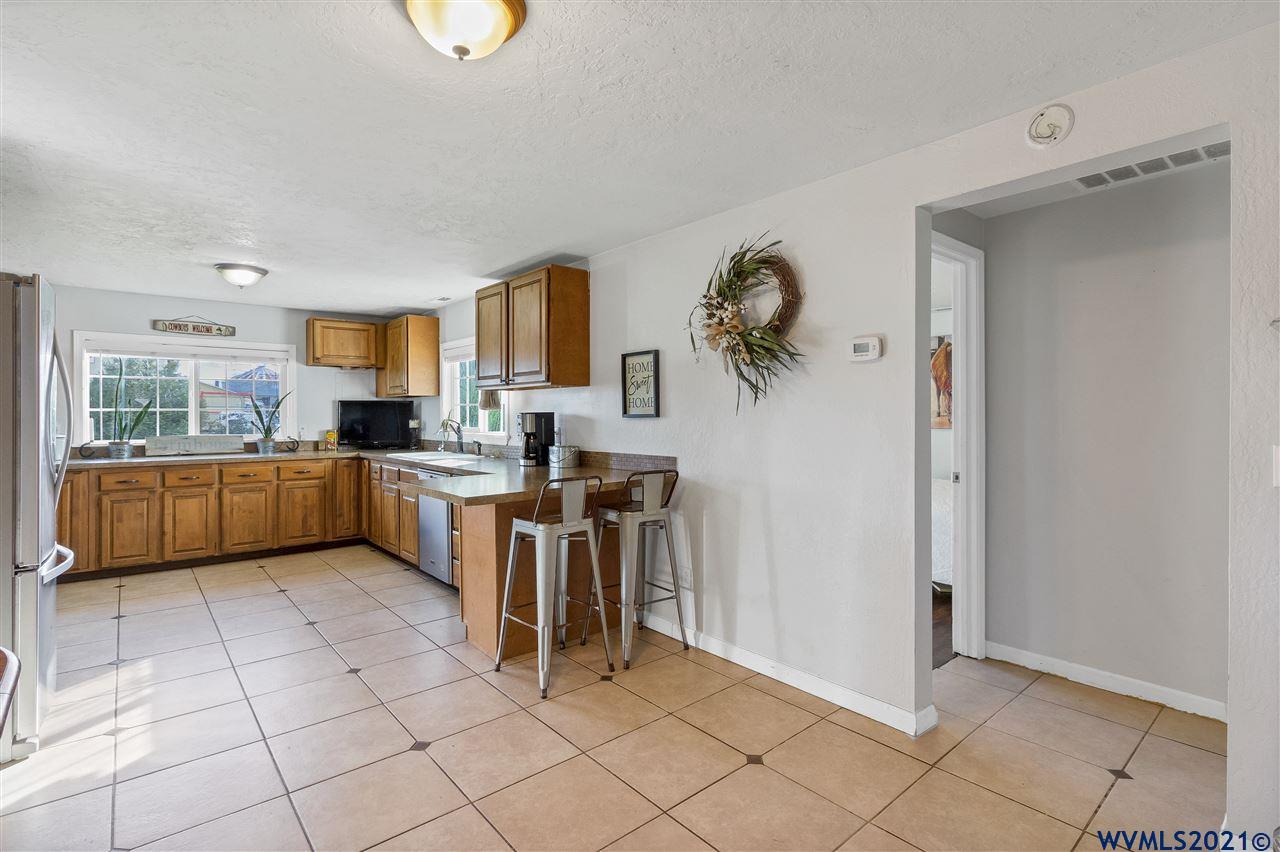11241 Shaff Road Southeast Aumsville, OR 97325 - Photo 12 of 37