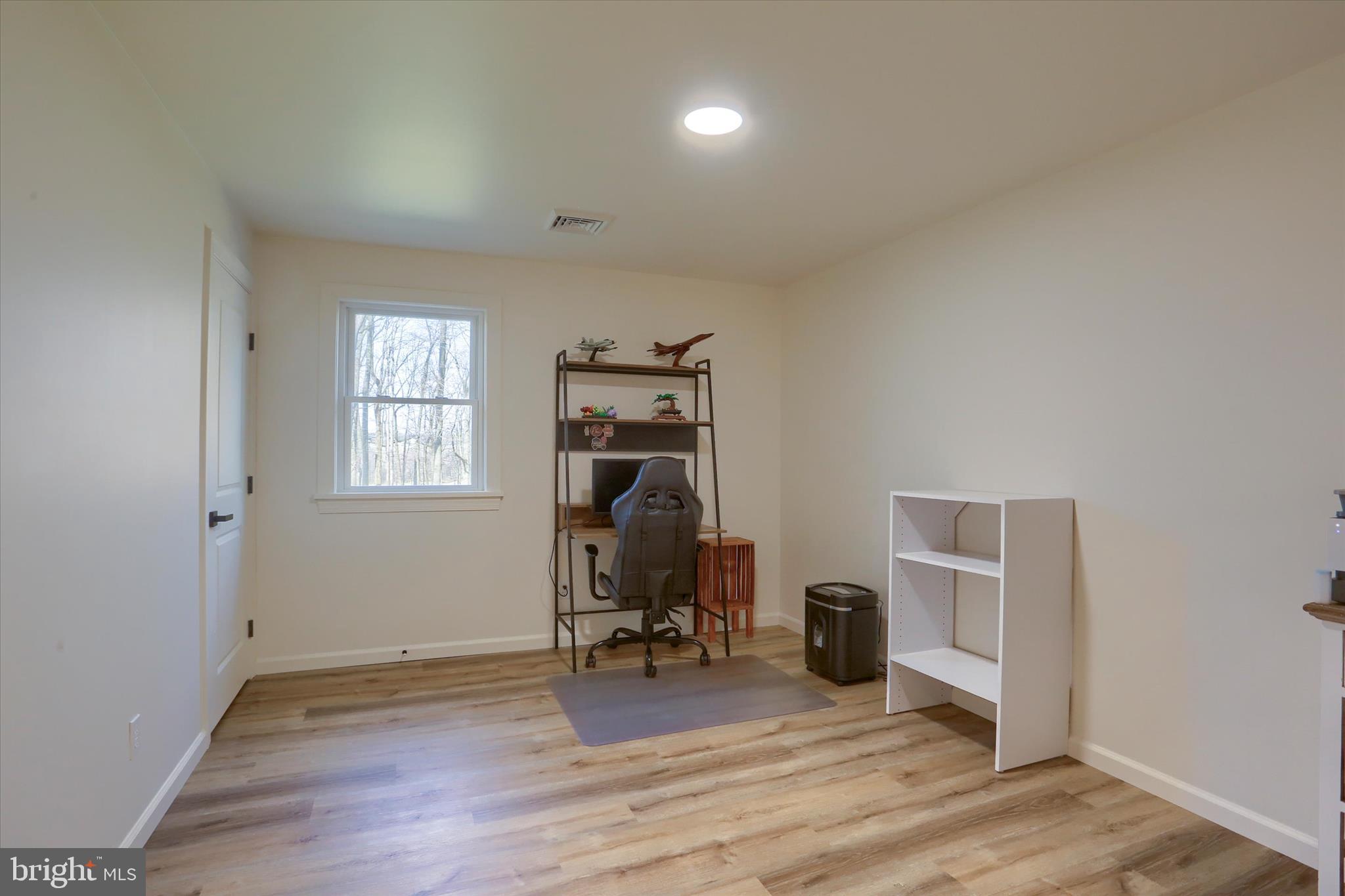 1924 Sand Hill Road Hershey, PA 17033 - Photo 17 of 28