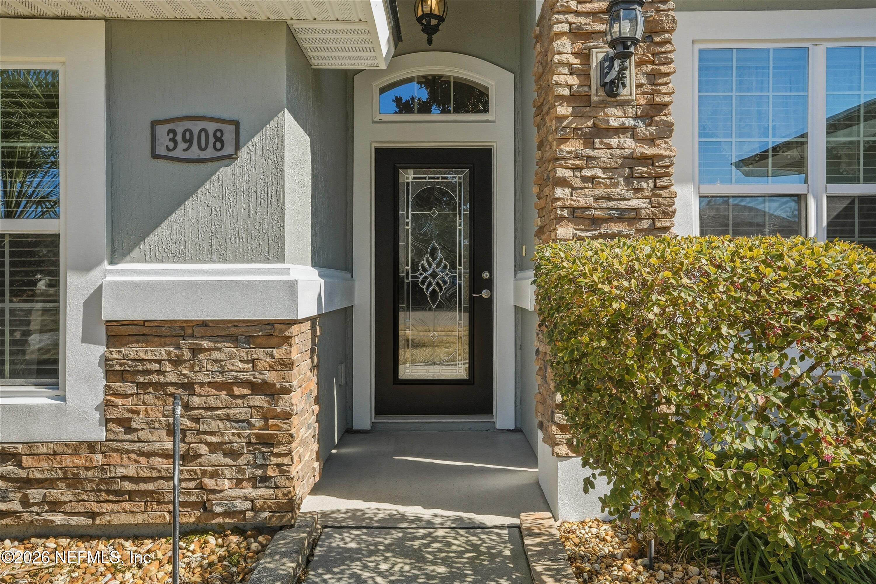 3908 Pipit Point Middleburg, FL 32068 - Photo 4 of 50 04-Front Porch