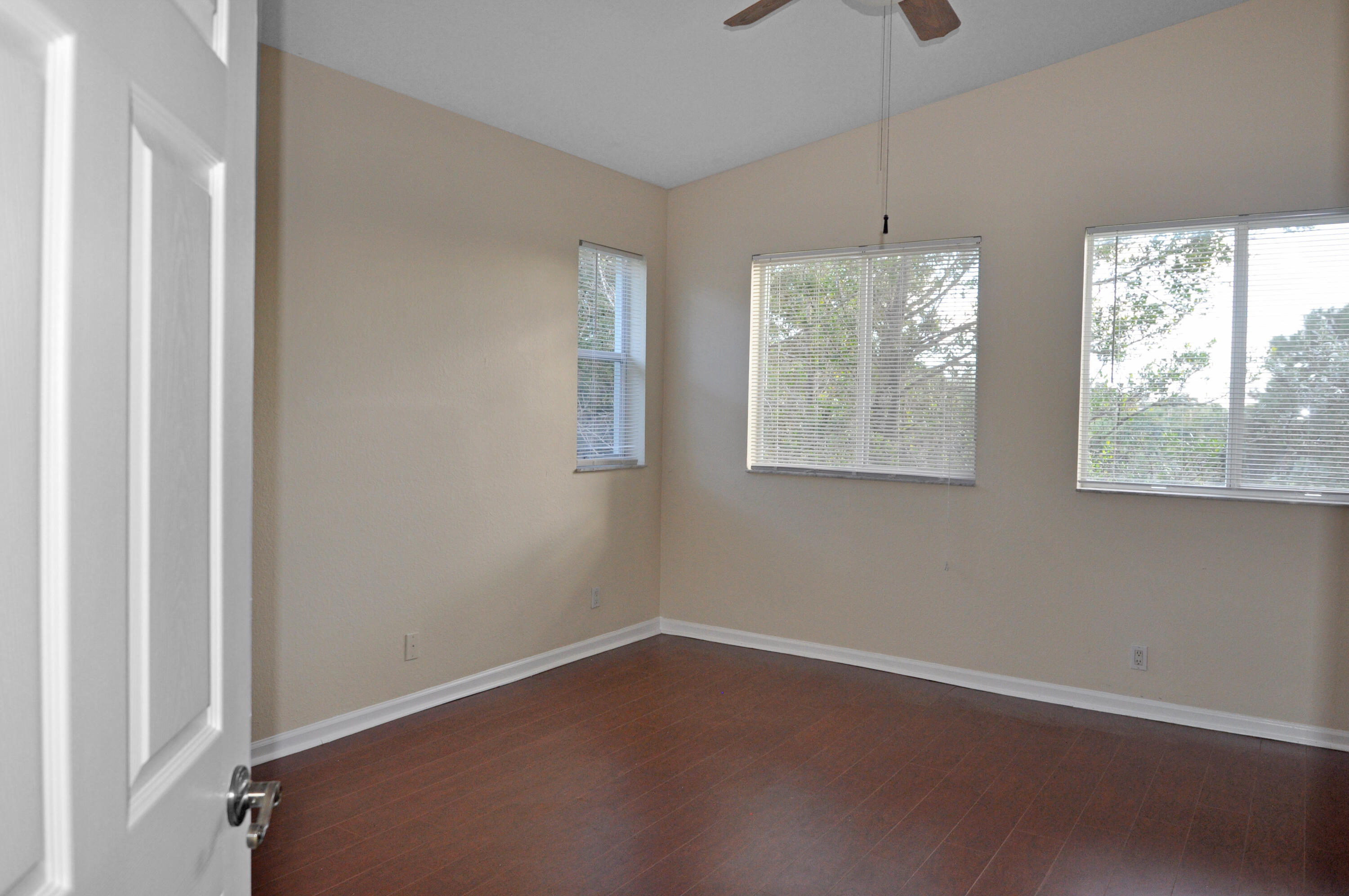 3179 Laurel Ridge Circle Riviera Beach, FL 33404 - Photo 21 of 35 DSC_0021-1