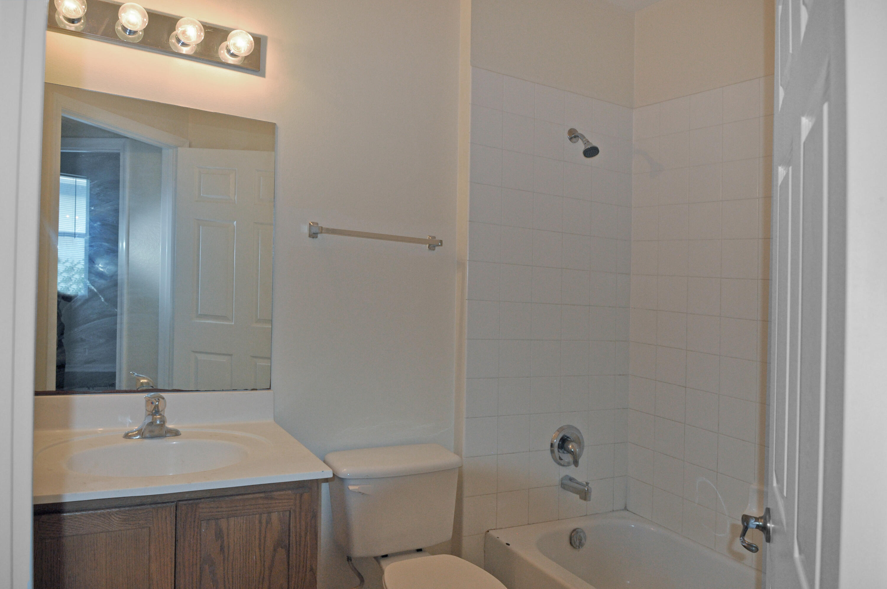 3179 Laurel Ridge Circle Riviera Beach, FL 33404 - Photo 29 of 35 DSC_0029-1