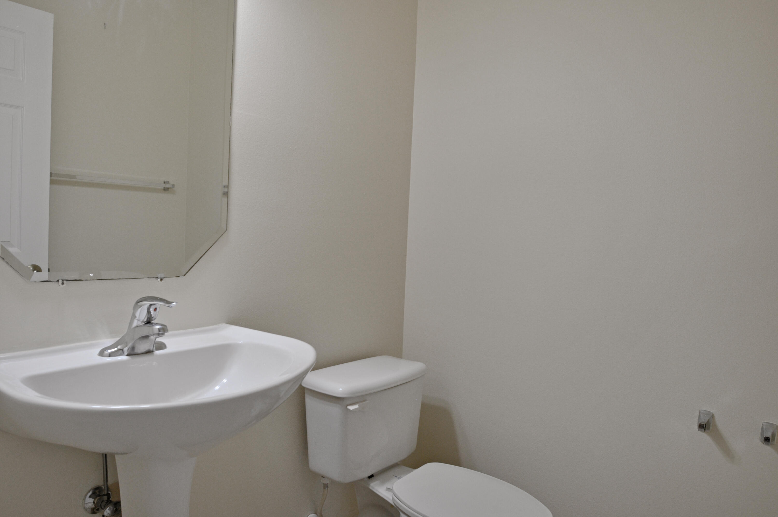 3179 Laurel Ridge Circle Riviera Beach, FL 33404 - Photo 5 of 35 DSC_0005-1