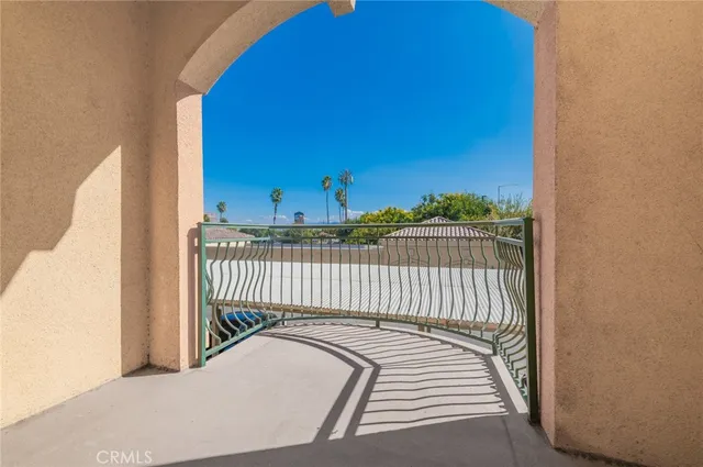 a very nice looking room with kitchen