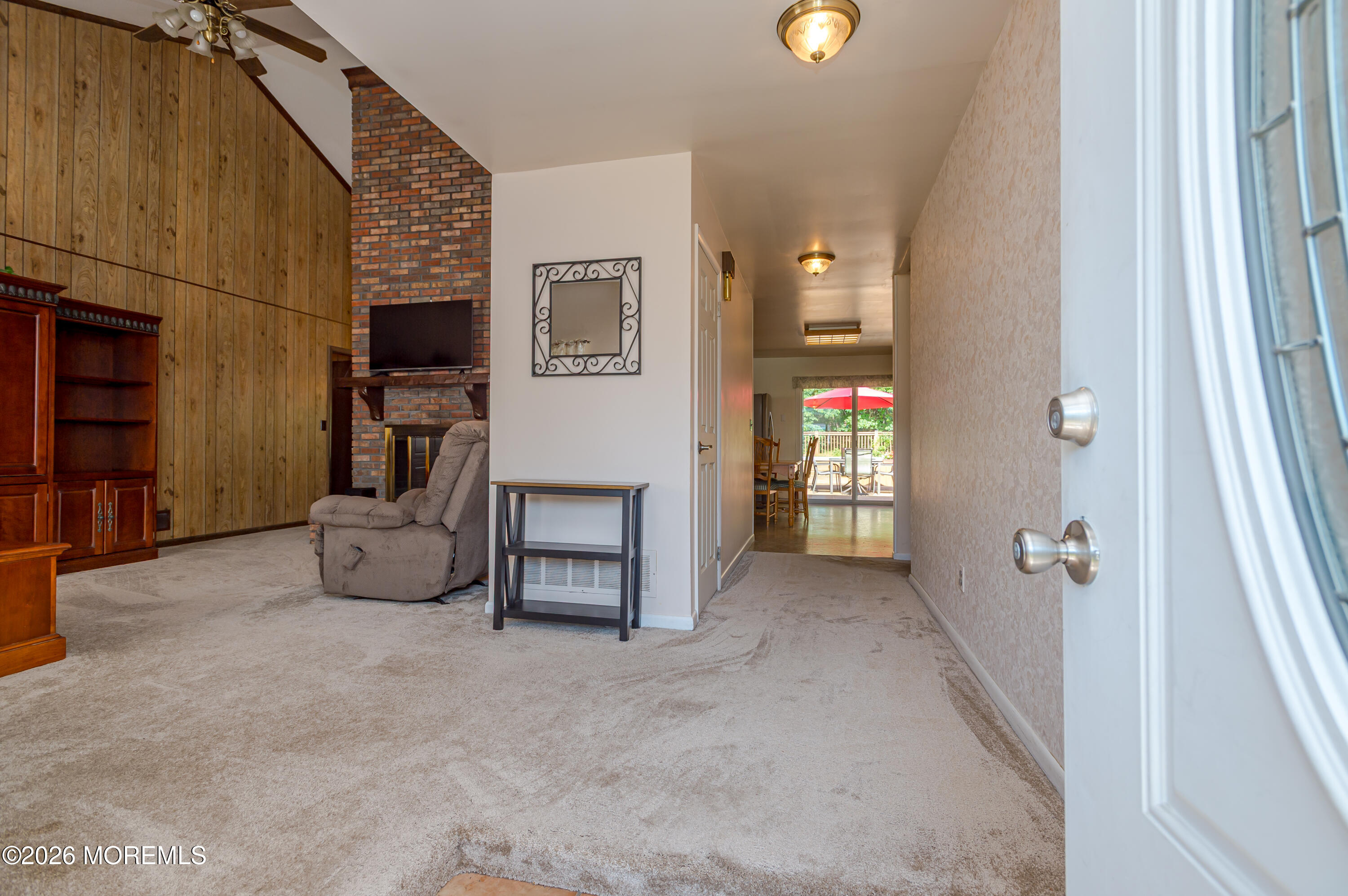 330 Diamond Road Jackson, NJ 08527 - Photo 4 of 27 LR-9232