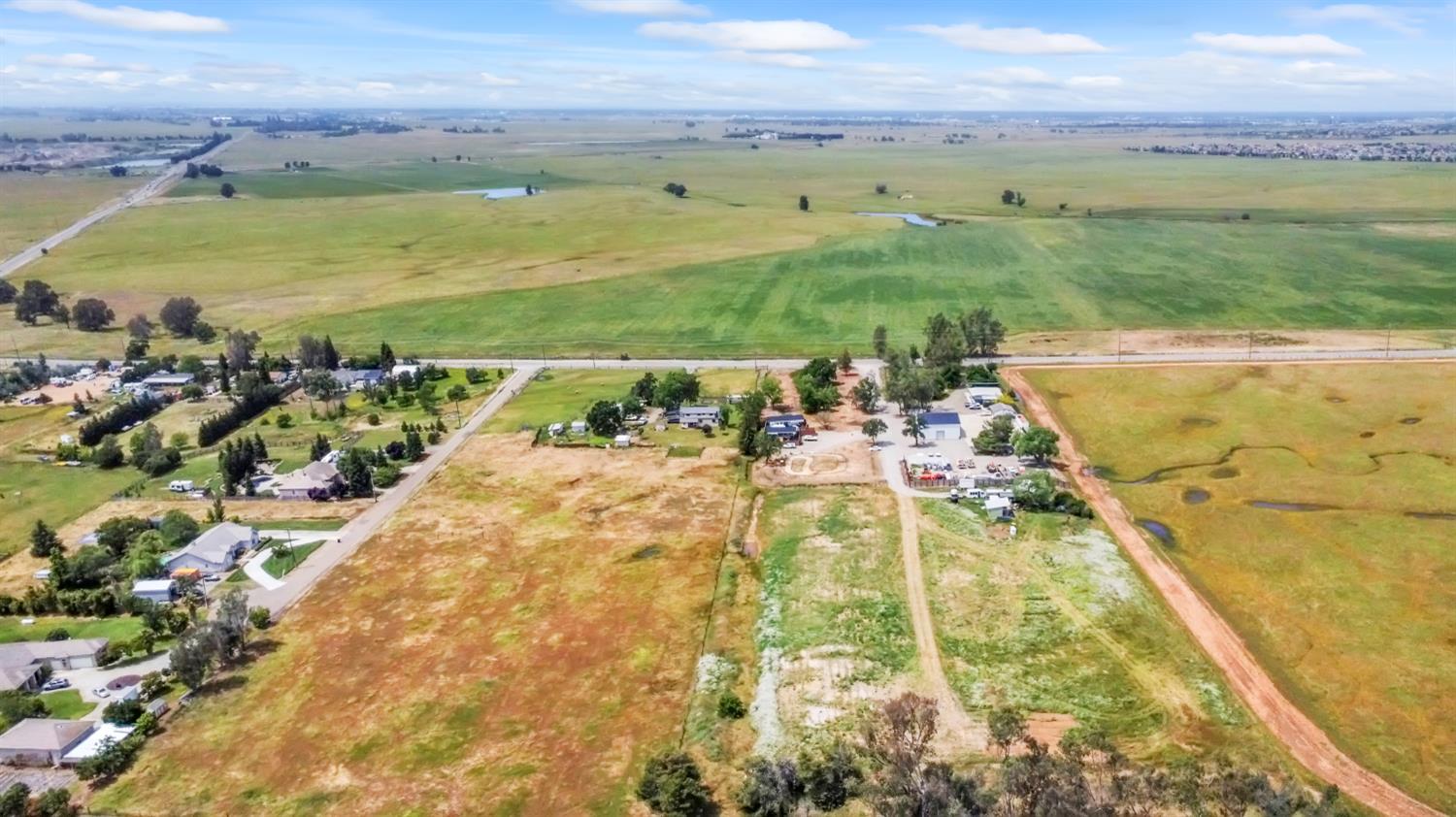 6701 Grant Line Road Sloughhouse, CA 95683 - Photo 23 of 31 a view of an ocean view