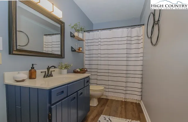 $150,000 | 144 South Slope Loop, Unit 1, Banner Elk, NC 28604