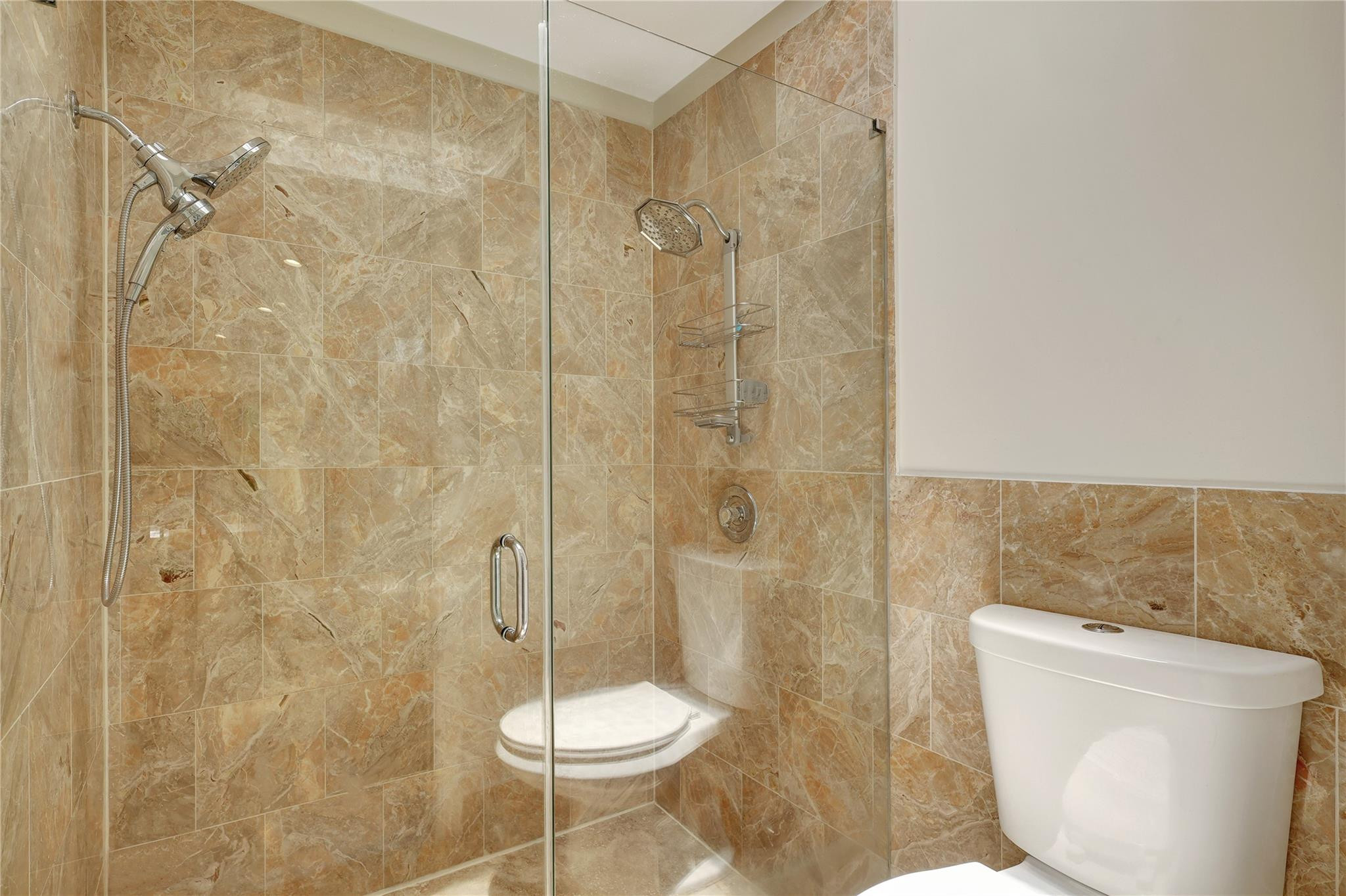 1515 Garden Road Weston, FL 33326 - Photo 18 of 55 Sophisticated Ensuite Primary Bathroom