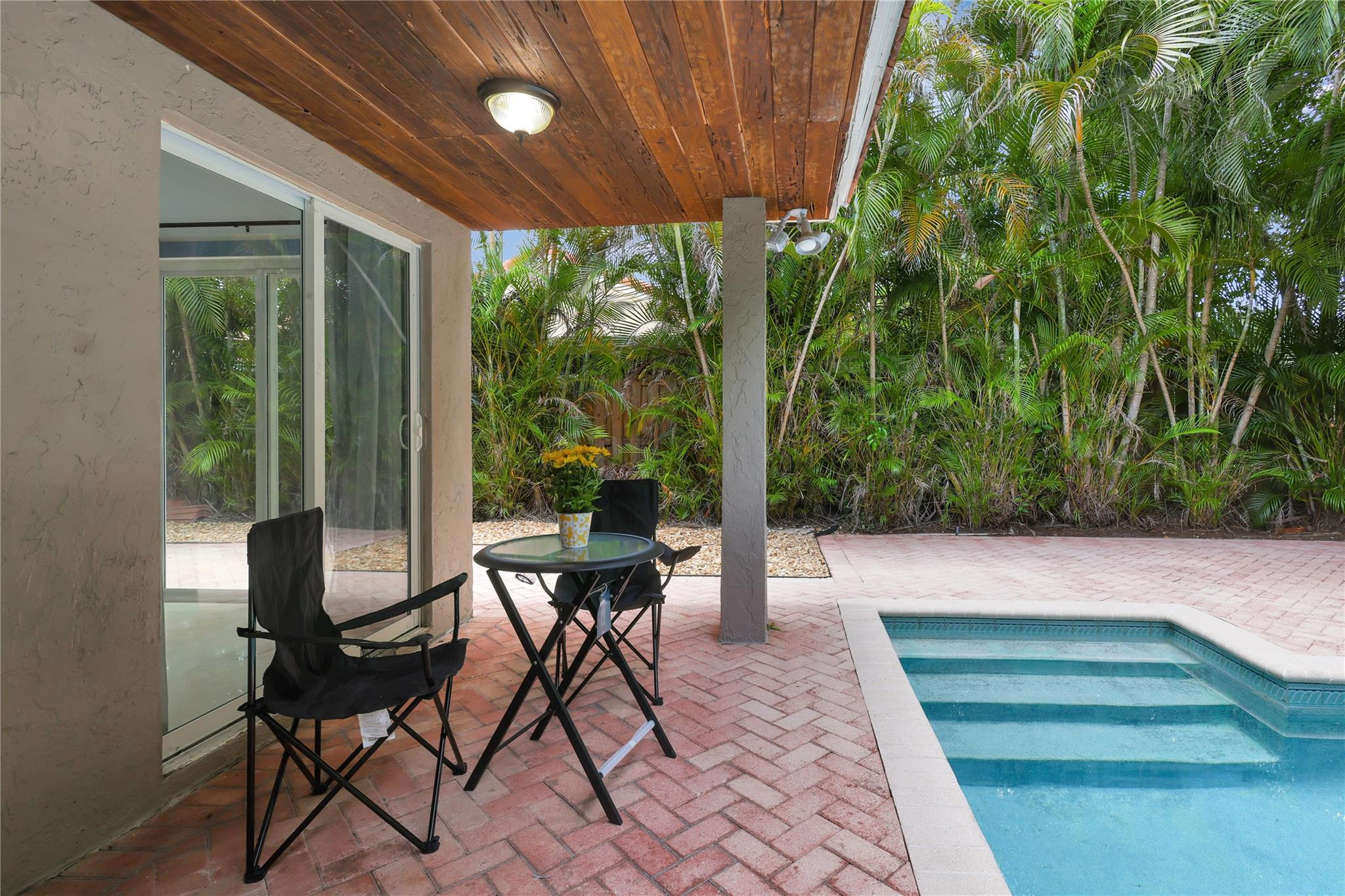 1515 Garden Road Weston, FL 33326 - Photo 28 of 55 Covered