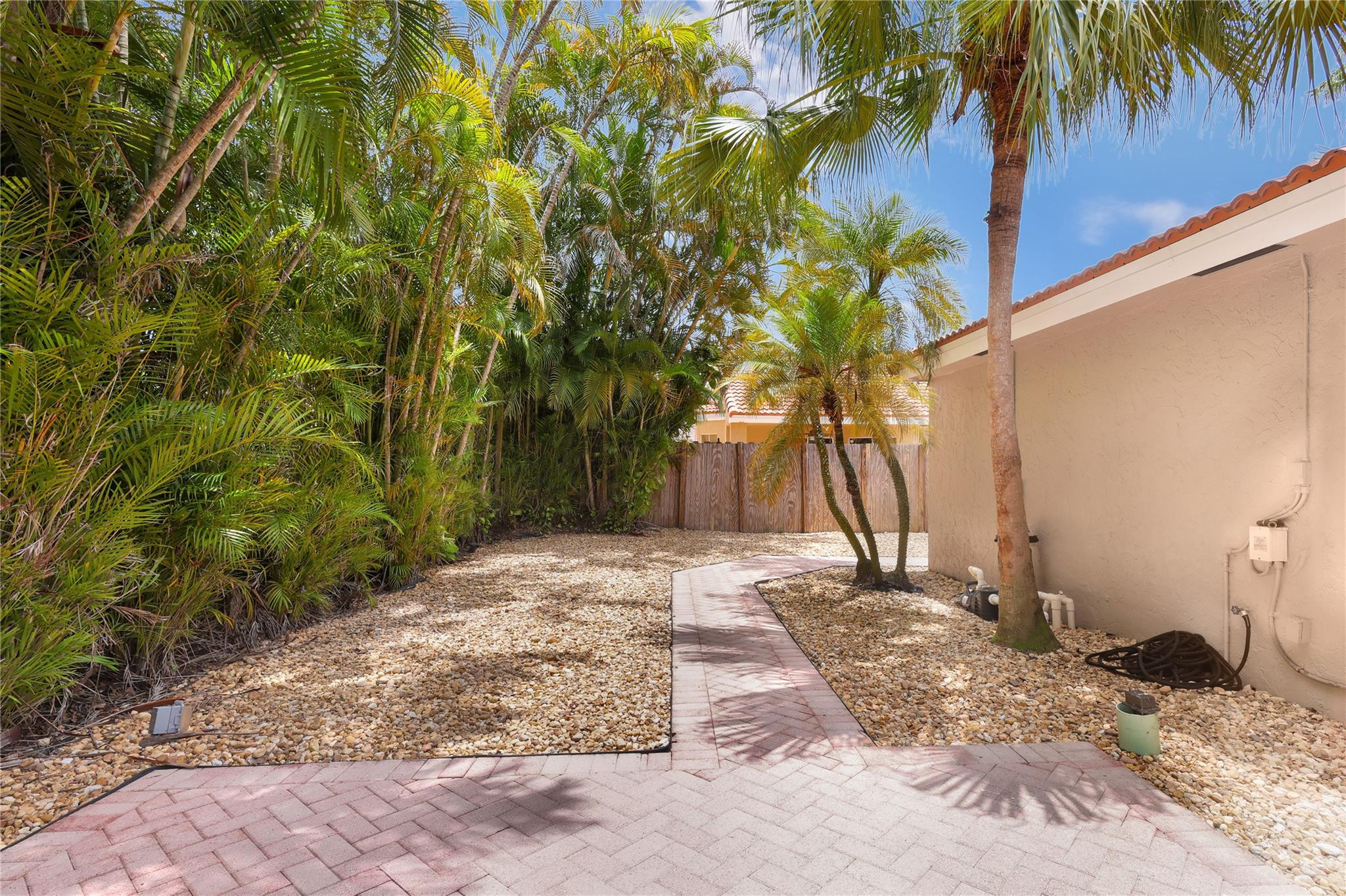1515 Garden Road Weston, FL 33326 - Photo 35 of 55 Private Side Yard from Primary Suite!