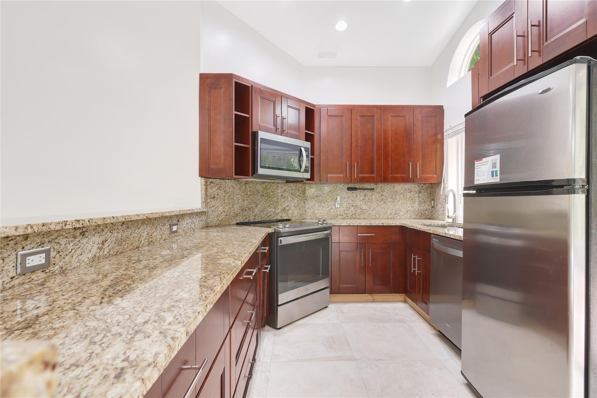 1515 Garden Road Weston, FL 33326 - Photo 8 of 55 Eat at Counter