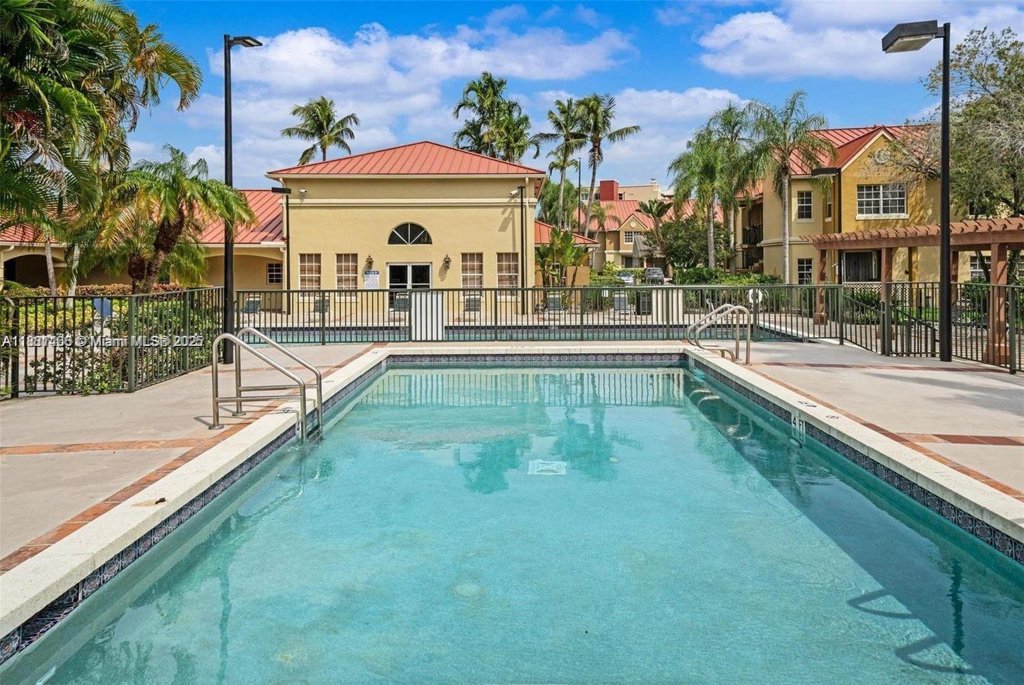 18352 Northwest 68th Avenue, Unit P Miami Gardens, FL 33015 - Photo 16 of 23