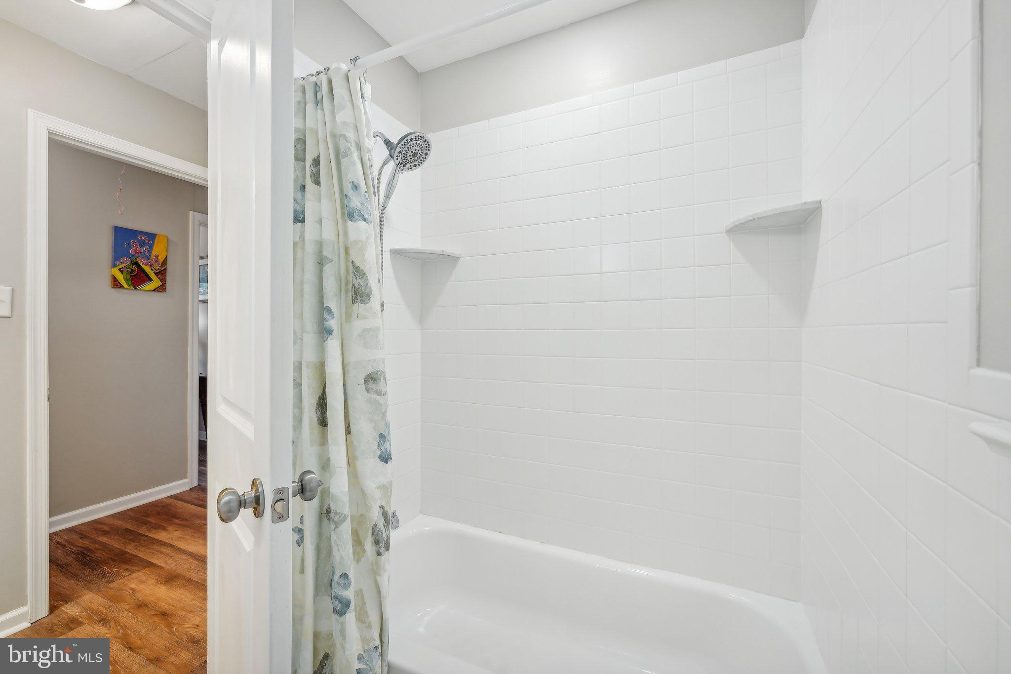533 Winding Road Lansdale, PA 19446 - Photo 21 of 28 Gallery Image 21