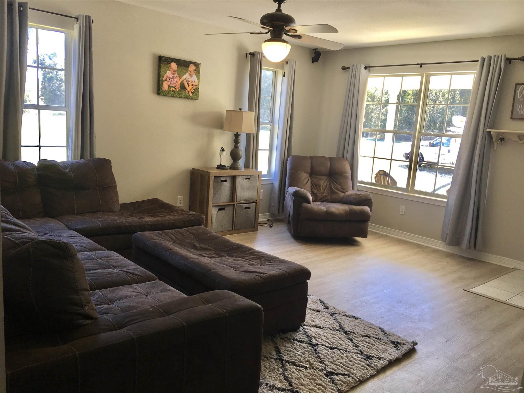 3510 Willard Norris Road Milton, FL 32571 - Photo 3 of 16 Gallery Image 3
