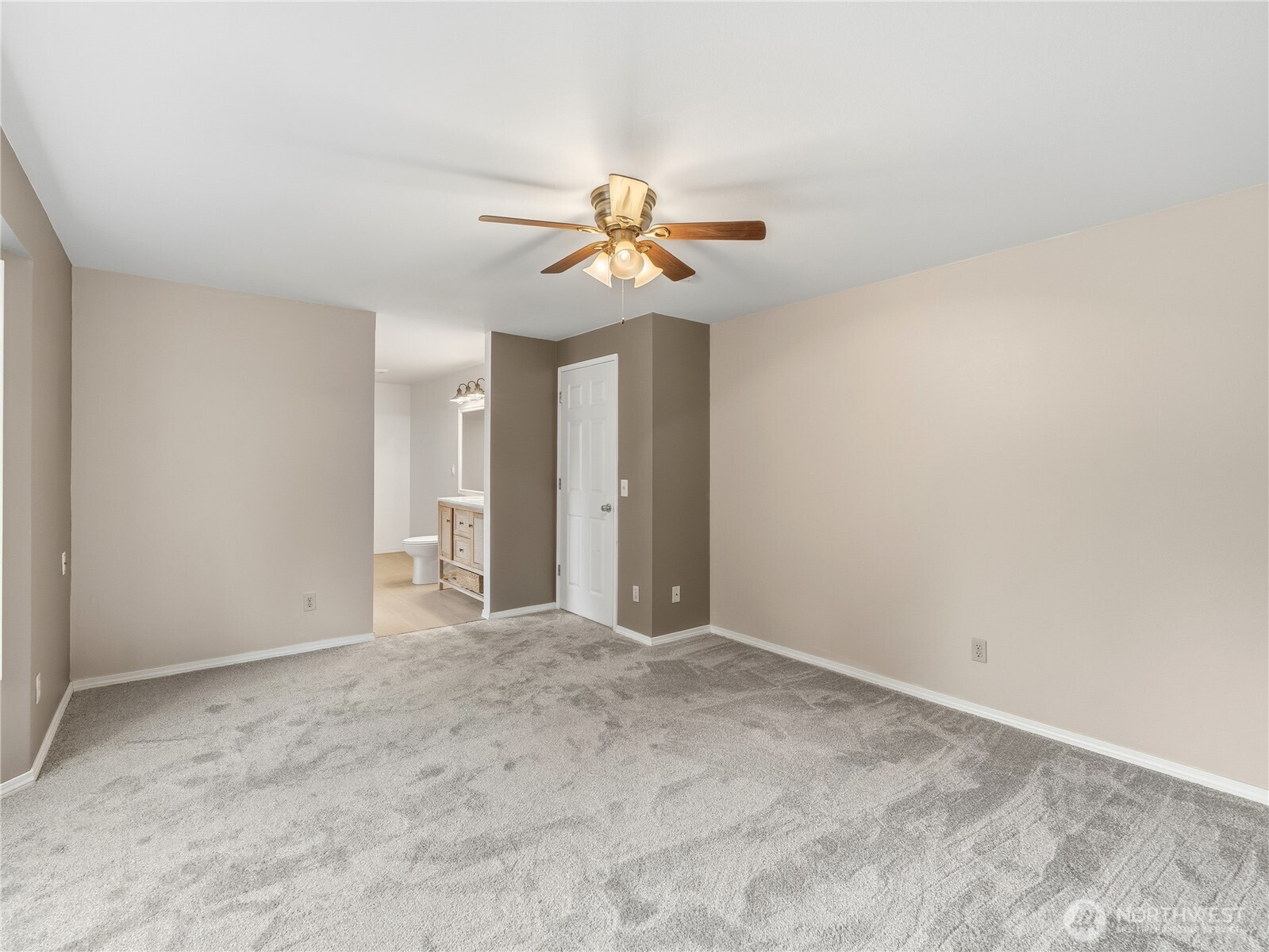 1857 North Cutter Place Oak Harbor, WA 98277 - Photo 18 of 40