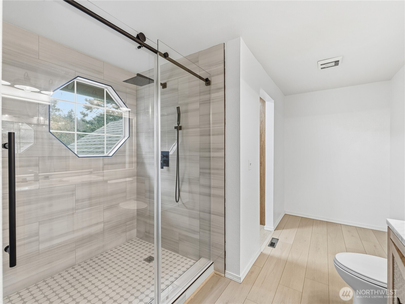 1857 North Cutter Place Oak Harbor, WA 98277 - Photo 19 of 40