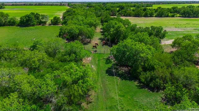 $1,538,000 | 4003 Fm 1349, Beeville, TX 78102