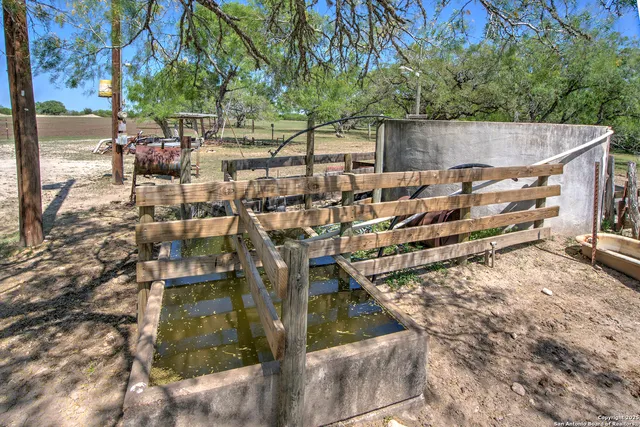 $1,538,000 | 4003 Fm 1349, Beeville, TX 78102