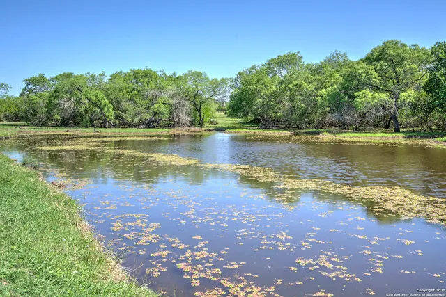 $1,538,000 | 4003 Fm 1349, Beeville, TX 78102