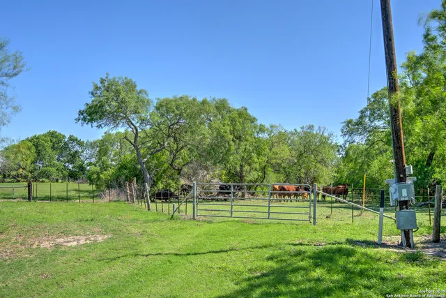 $1,538,000 | 4003 Fm 1349, Beeville, TX 78102