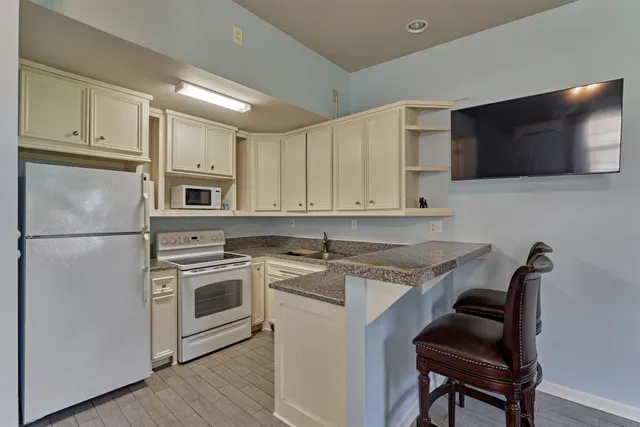 $1,575,000 | 11364 Majestic Drive, Montgomery, TX 77316