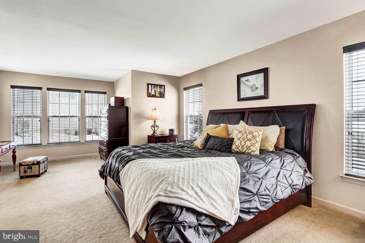 504 Wynwood Road York, PA 17402 - Photo 14 of 33 Gallery Image 14