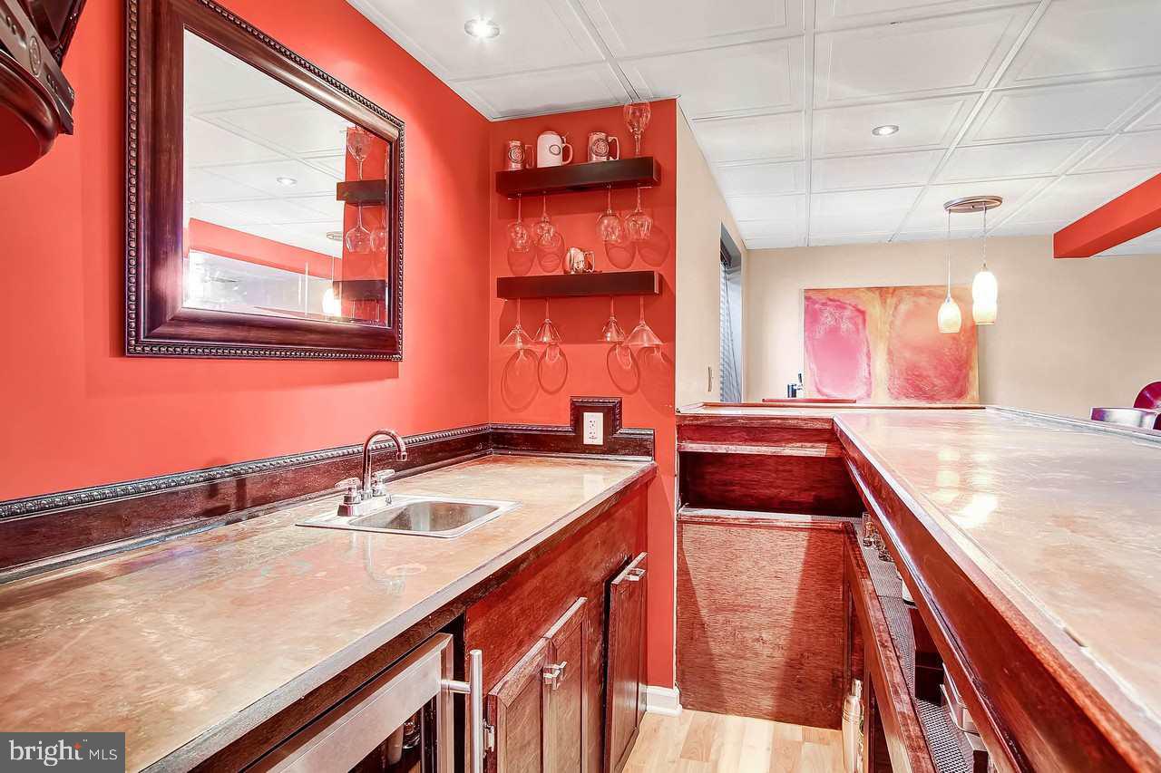 504 Wynwood Road York, PA 17402 - Photo 26 of 33 Gallery Image 26