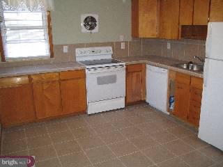 136 Haverford Road Folsom, PA 19033 - Photo 5 of 6 Gallery Image 5