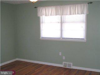 136 Haverford Road Folsom, PA 19033 - Photo 6 of 6 Gallery Image 6